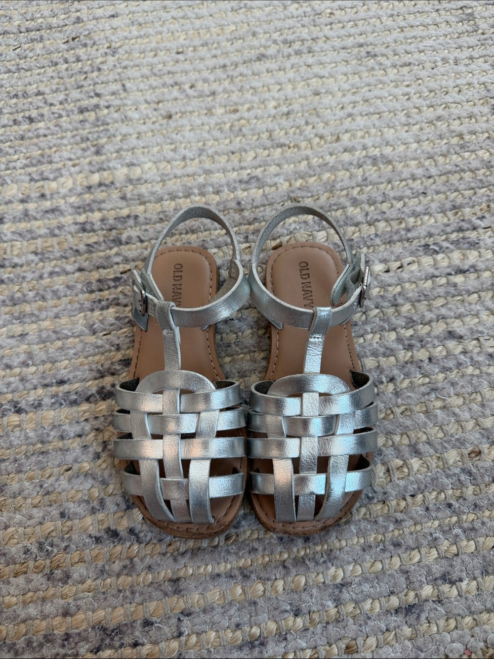 Old Navy Silver Woven Toddler Girls' Sandals size 9T